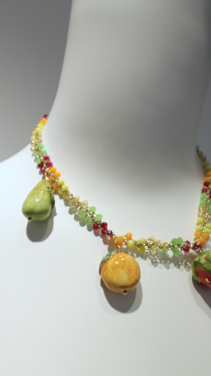 Collar corto de Frutas